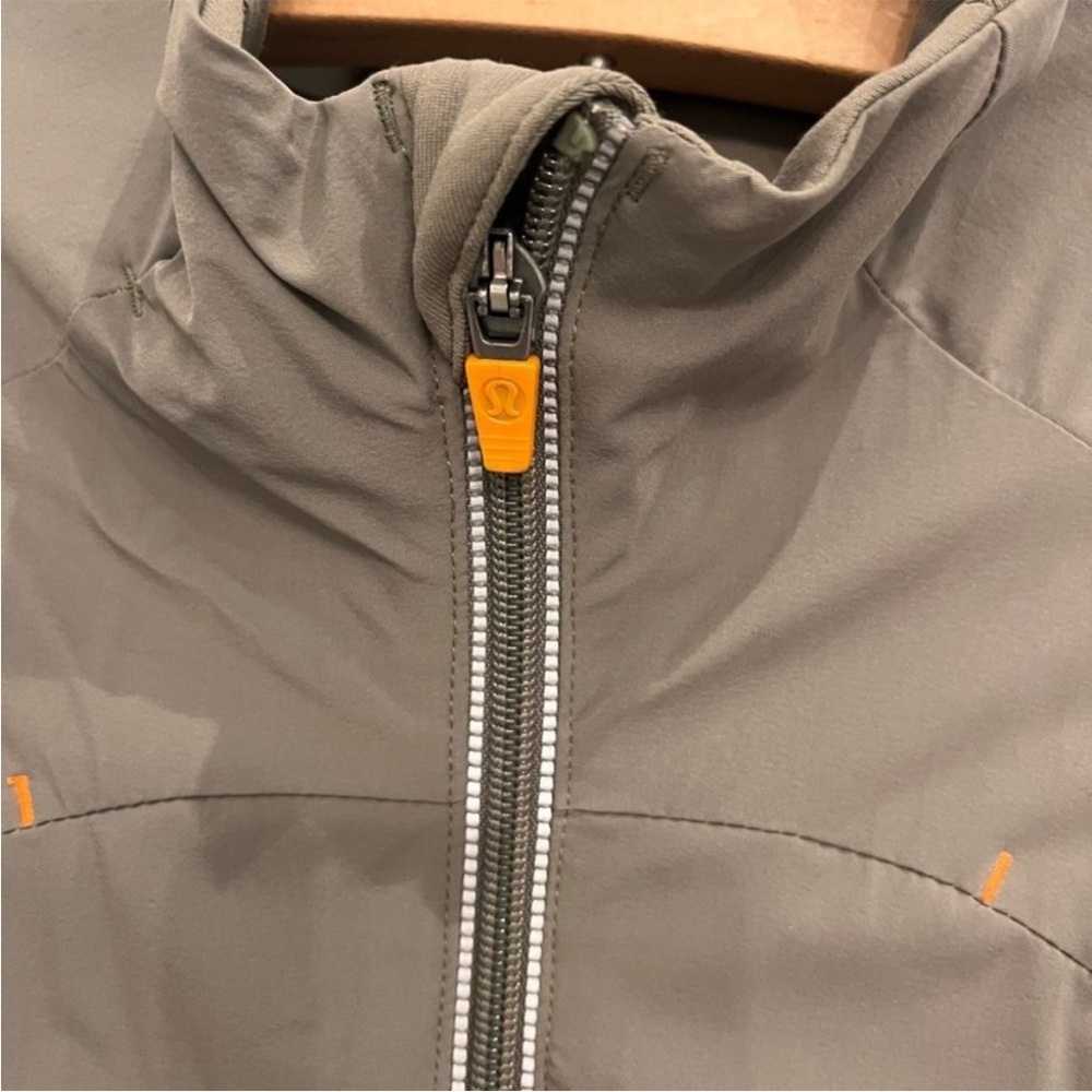 Lululemon Jacket - Picture 2 of 7